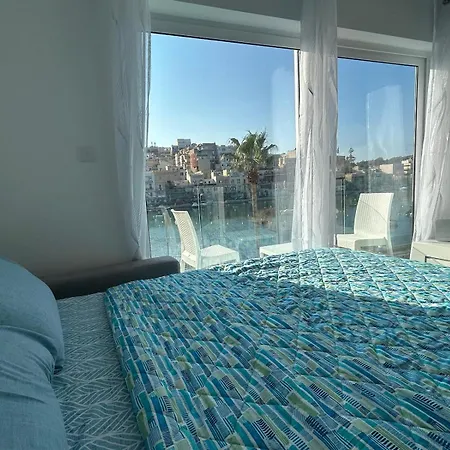Apartment Seafront Marsaskala