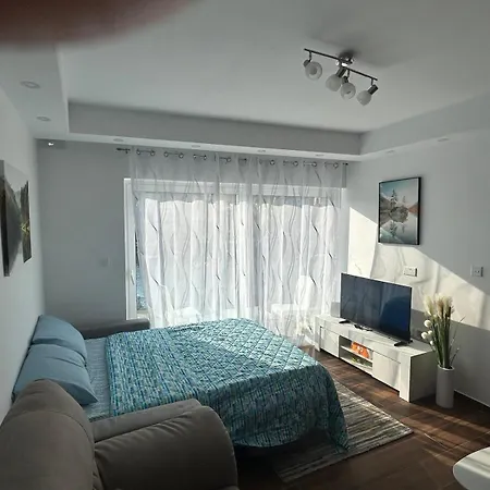 Apartment Seafront
