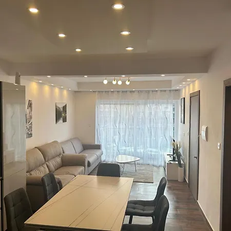 Seafront Apartment Marsaskala